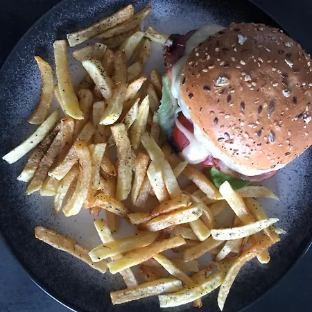 莱斯科斯特贝尔斯住宿加早餐旅馆