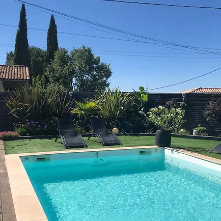 莱斯科斯特贝尔斯住宿加早餐旅馆