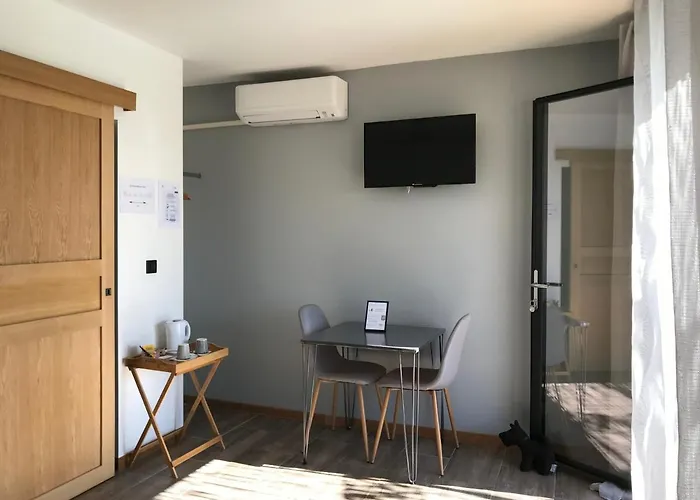 Les Costebelles 3* 발랑솔