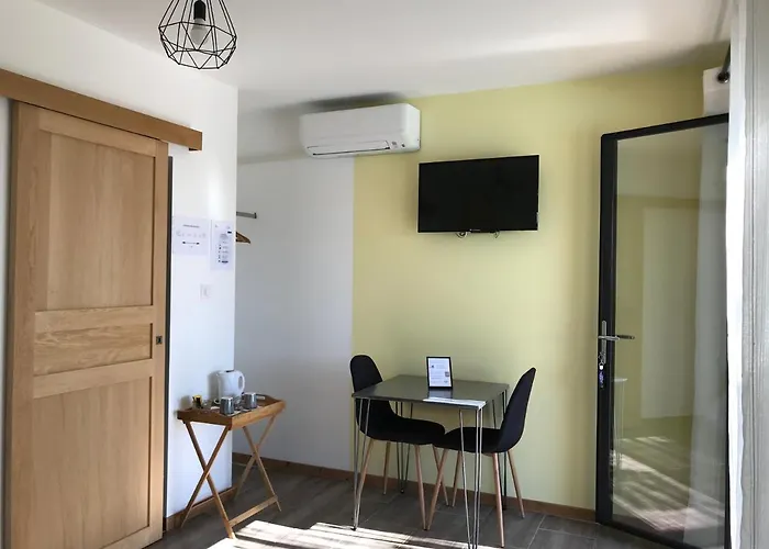 莱斯科斯特贝尔斯住宿加早餐旅馆 3*